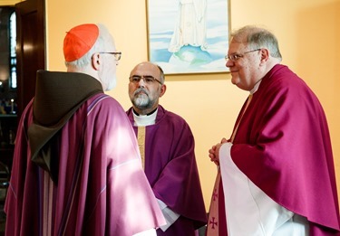 Cardinal Sean O’Malley celebrates Mass with the Boston groups in Washington, D.C. for the March for Life at the Shrine of the Sacred Heart Jan. 22, 2015.
Pilot photo/ Gregory L. Tracy
