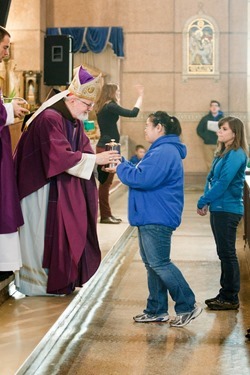 Cardinal Sean O’Malley celebrates Mass with the Boston groups in Washington, D.C. for the March for Life at the Shrine of the Sacred Heart Jan. 22, 2015.
Pilot photo/ Gregory L. Tracy
