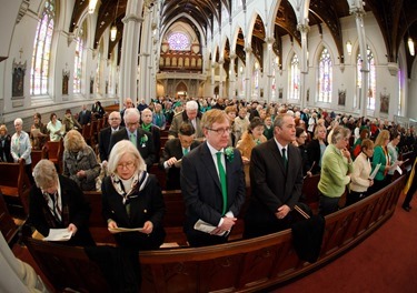 St. Patrick’s Day Mass celebrated at the Cathedral of the Holy Cross March 17, 2015 by Bishop Robert Hennessey.<br /><br />
Pilot photo/ Gregory L. Tracy<br /><br />
