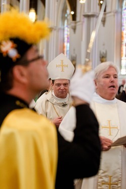 St. Patrick’s Day Mass celebrated at the Cathedral of the Holy Cross March 17, 2015 by Bishop Robert Hennessey.<br /><br />
Pilot photo/ Gregory L. Tracy<br /><br />
