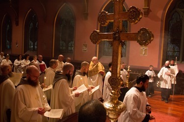 Holy Thursday celebrations at the Cathedral of the Holy Cross April 2, 2015. 
Pilot photo/ Christopher S. Pineo  
