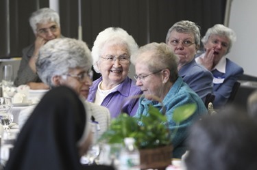 Meeting of Women Religious Superiors at the Pastoral Center May 13, 2015. Pilot photo/ Gregory L. Tracy 