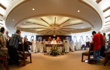 Mass for priest and brothers celebrating silver jubilees, June 24, 2015. Pilot photo/ Gregory L. Tracy 