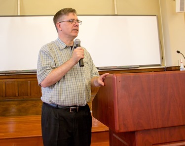 Boston clergy share priestly fraternity in a casual setting at the Annual St. John Vianney Cookout hosted by St. John Seminary, Aug. 6, 2015. The gathering began with a talk on the papal encyclical “Laudato Si’” by Father J. Bryan Hehir.
Pilot photo/ Christopher S. Pineo 
