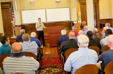 Boston clergy share priestly fraternity in a casual setting at the Annual St. John Vianney Cookout hosted by St. John Seminary, Aug. 6, 2015. The gathering began with a talk on the papal encyclical “Laudato Si’” by Father J. Bryan Hehir.
Pilot photo/ Christopher S. Pineo 
