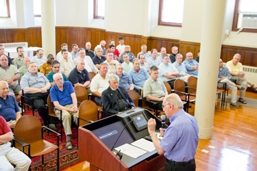 Boston clergy share priestly fraternity in a casual setting at the Annual St. John Vianney Cookout hosted by St. John Seminary, Aug. 6, 2015. The gathering began with a talk on the papal encyclical “Laudato Si’” by Father J. Bryan Hehir.
Pilot photo/ Christopher S. Pineo 
