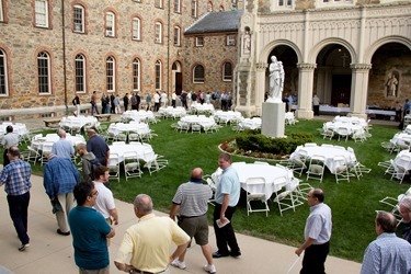 Boston clergy share priestly fraternity in a casual setting at the Annual St. John Vianney Cookout hosted by St. John Seminary, Aug. 6, 2015. The gathering began with a talk on the papal encyclical “Laudato Si’” by Father J. Bryan Hehir.
Pilot photo/ Christopher S. Pineo 
