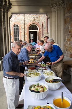 Boston clergy share priestly fraternity in a casual setting at the Annual St. John Vianney Cookout hosted by St. John Seminary, Aug. 6, 2015. The gathering began with a talk on the papal encyclical “Laudato Si’” by Father J. Bryan Hehir.
Pilot photo/ Christopher S. Pineo 
