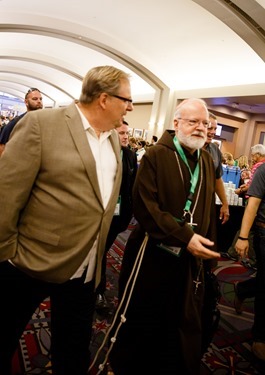 Cardinal O’Malley delivers a joint keynote address with Pastor Rick Warren, senior pastor of Saddleback Church in Lake Forest, Calif., at the World Meeting of Families in Philadelphia Sept. 25, 2015.
Pilot photo/ Gregory L. Tracy
