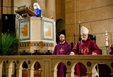 Cardinal O’Malley celebrates Mass at Sacred Heart Shrine in Washington, D.C. before the 43rd annual March for Life Jan. 22, 2016. Pilot photo/ Gregory L. Tracy 