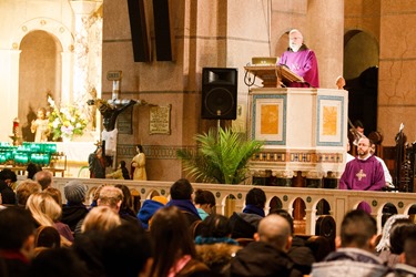 Cardinal O’Malley celebrates Mass at Sacred Heart Shrine in Washington, D.C. before the 43rd annual March for Life Jan. 22, 2016. Pilot photo/ Gregory L. Tracy 