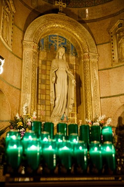 Cardinal O’Malley celebrates Mass at Sacred Heart Shrine in Washington, D.C. before the 43rd annual March for Life Jan. 22, 2016. Pilot photo/ Gregory L. Tracy 