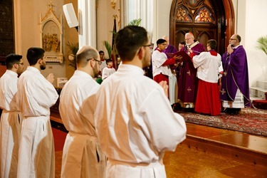 Cardinal Seán P. O'Malley celebrates “24 Hours for the Lord” at St. Joseph Parish in Lynn, March 4, 2016.
Pilot photo/ Gregory L. Tracy
