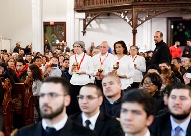 Cardinal Seán P. O'Malley celebrates “24 Hours for the Lord” at St. Joseph Parish in Lynn, March 4, 2016.
Pilot photo/ Gregory L. Tracy
