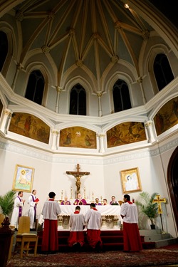 Cardinal Seán P. O'Malley celebrates “24 Hours for the Lord” at St. Joseph Parish in Lynn, March 4, 2016.
Pilot photo/ Gregory L. Tracy
