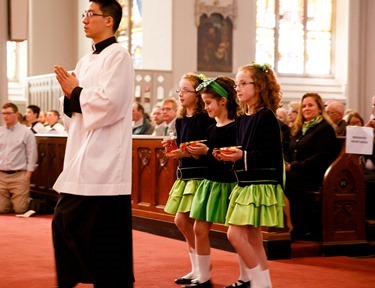 St. Patrick's Day Mass at the Cathedral of the Holy Cross, March 17, 2016. Pilot photo/ Gregory L. Tracy