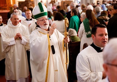 St. Patrick's Day Mass at the Cathedral of the Holy Cross, March 17, 2016. Pilot photo/ Gregory L. Tracy