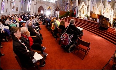 Cardinal O’Malley celebrates the Jubilee Pilgrimage and Mass for the Sick and their Caregivers Sunday, April 24, 2016 at the Cathedral of the Holy Cross in Boston.  (Pilot photo/ Gregory L. Tracy)
