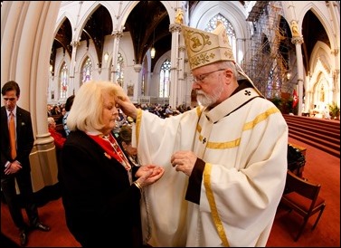 Cardinal O’Malley celebrates the Jubilee Pilgrimage and Mass for the Sick and their Caregivers Sunday, April 24, 2016 at the Cathedral of the Holy Cross in Boston.  (Pilot photo/ Gregory L. Tracy)
