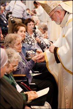 Cardinal O’Malley celebrates the Jubilee Pilgrimage and Mass for the Sick and their Caregivers Sunday, April 24, 2016 at the Cathedral of the Holy Cross in Boston.  (Pilot photo/ Gregory L. Tracy)
