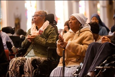 Cardinal O’Malley celebrates the Jubilee Pilgrimage and Mass for the Sick and their Caregivers Sunday, April 24, 2016 at the Cathedral of the Holy Cross in Boston.  (Pilot photo/ Gregory L. Tracy)
