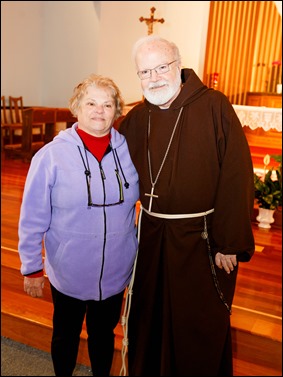 Cardinal O’Malley participates in Pastoral Center Service week at Immaculate Conception Church in Stoughton May 16, 2016.  Pilot photo/ Gregory L. Tracy  