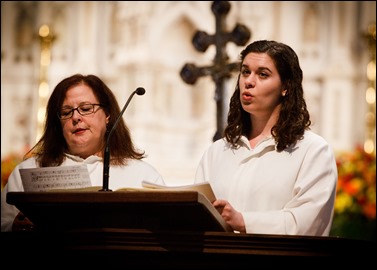 Pentecost Vigil at the Cathedral of the Holy Cross May 14, 2016. 
Pilot photo/ Gregory L. Tracy
