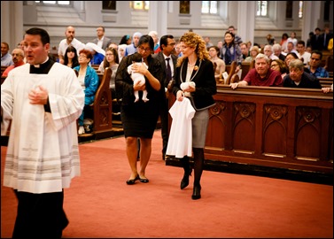 Pentecost Vigil at the Cathedral of the Holy Cross May 14, 2016. 
Pilot photo/ Gregory L. Tracy
