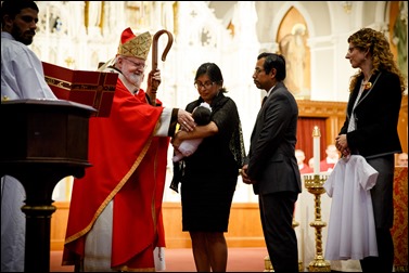 Pentecost Vigil at the Cathedral of the Holy Cross May 14, 2016. 
Pilot photo/ Gregory L. Tracy
