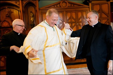 Episcopal ordination of Archbishop Paul Russell, Apostolic Nuncio to Turkey and Turkmenistan, June 3, 2016 at the Cathedral of the Holy Cross in Boston. Pilot photo by Gregory L. Tracy 