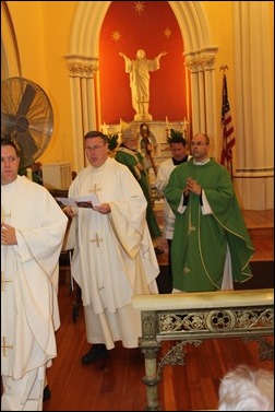 Entrance procession with Fr. Bill Kelly and Fr. Wayne Belschner