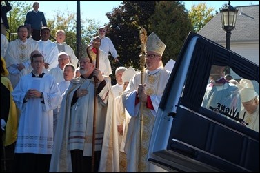 bishop-kenneth-a-angell---mass-of-christian-burial-oct-11-2016_29969060090_o