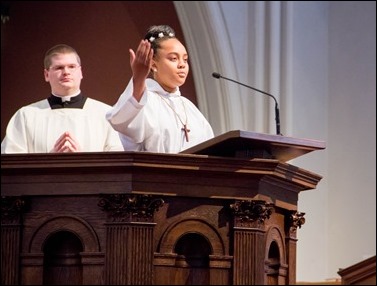 Altar Server Appreciation Mass celebrated at the Cathedral of the Holy Cross Oct. 29, 2016. Pilot photo/ Mark Labbe 