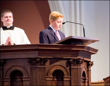 Altar Server Appreciation Mass celebrated at the Cathedral of the Holy Cross Oct. 29, 2016. Pilot photo/ Mark Labbe 