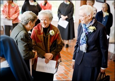 Mass for Women Religious Jubilarians at St. Theresa Parish, West Roxbury, Oct. 30, 2016. Pilot photo/ Gregory L. Tracy 