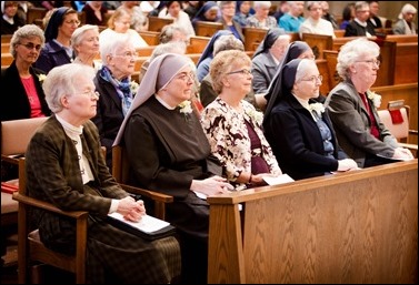 Mass for Women Religious Jubilarians at St. Theresa Parish, West Roxbury, Oct. 30, 2016. Pilot photo/ Gregory L. Tracy 