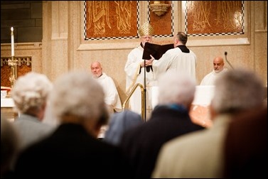 Mass for Women Religious Jubilarians at St. Theresa Parish, West Roxbury, Oct. 30, 2016. Pilot photo/ Gregory L. Tracy 