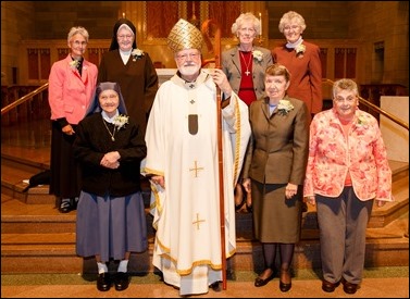 Mass for Women Religious Jubilarians at St. Theresa Parish, West Roxbury, Oct. 30, 2016. Pilot photo/ Gregory L. Tracy 