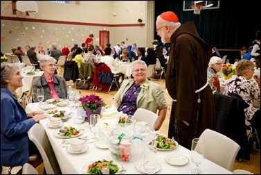 Mass for Women Religious Jubilarians at St. Theresa Parish, West Roxbury, Oct. 30, 2016. Pilot photo/ Gregory L. Tracy 