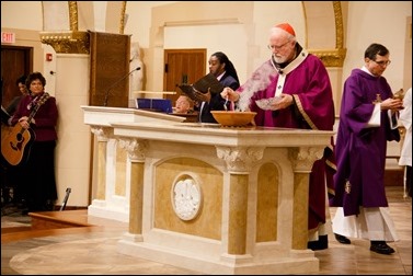 Dedication of a new altar and renovations at St. Mary Church in Danvers, Dec. 18, 2016.
Pilot photo/ Mark Labbe 
