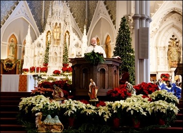 Cardinal Seán P. O'Malley celebrates Mass with the Haitian community of Boston at the Cathedral of the Holy Cross Jan. 1, 2017. Pilot photo/ Gregory L. Tracy 