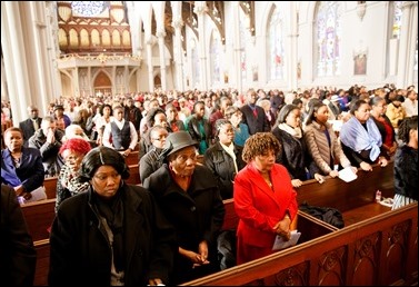 Cardinal Seán P. O'Malley celebrates Mass with the Haitian community of Boston at the Cathedral of the Holy Cross Jan. 1, 2017. Pilot photo/ Gregory L. Tracy 