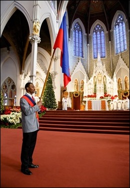 Cardinal Seán P. O'Malley celebrates Mass with the Haitian community of Boston at the Cathedral of the Holy Cross Jan. 1, 2017. Pilot photo/ Gregory L. Tracy 