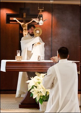 Cardinal Seán P. O'Malley meets with recently ordained priests at the Archdiocese of Boston’s Pastoral Center Jan. 19, 2017. Pilot photo/ Gregory L. Tracy 