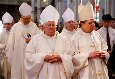 Cardinal Sean P. O’Malley celebrates the annual Chrism Mass at the Cathedral of the Holy Cross April 11, 2017.
Pilot photo/ Gregory L. Tracy 
