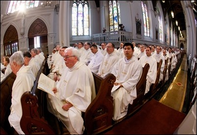 Cardinal Sean P. O’Malley celebrates the annual Chrism Mass at the Cathedral of the Holy Cross April 11, 2017.
Pilot photo/ Gregory L. Tracy 
