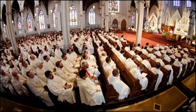 Cardinal Sean P. O’Malley celebrates the annual Chrism Mass at the Cathedral of the Holy Cross April 11, 2017.
Pilot photo/ Gregory L. Tracy 
