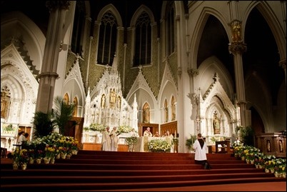 Cardinal O’Malley celebrates the Easter Vigil April 15, 2017 at the Cathedral of the Holy Cross. Pilot photo/ Mark Labbe. 