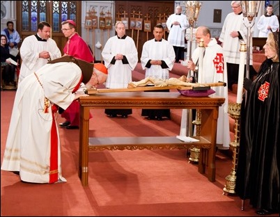 Living Stations of the Cross and the Good Friday Liturgy celebrated by Cardinal O’Malley at the Cathedral of the Holy Cross, April 14, 2017. Pilot photo/ Mark Labbe 