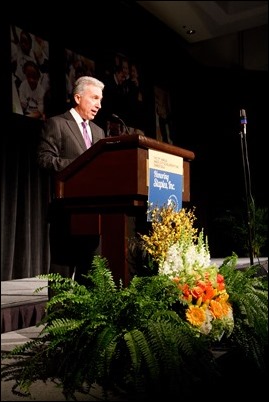 Inner-City Scholarship Fund Dinner Gala, April 6, 2017. Pilot photo/ Mark Labbe